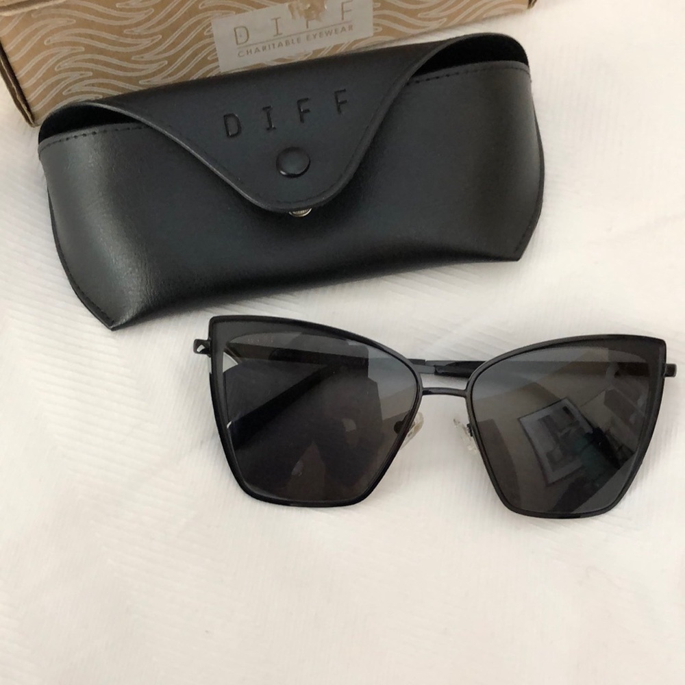 Diff Eyewear Becky sunglasses